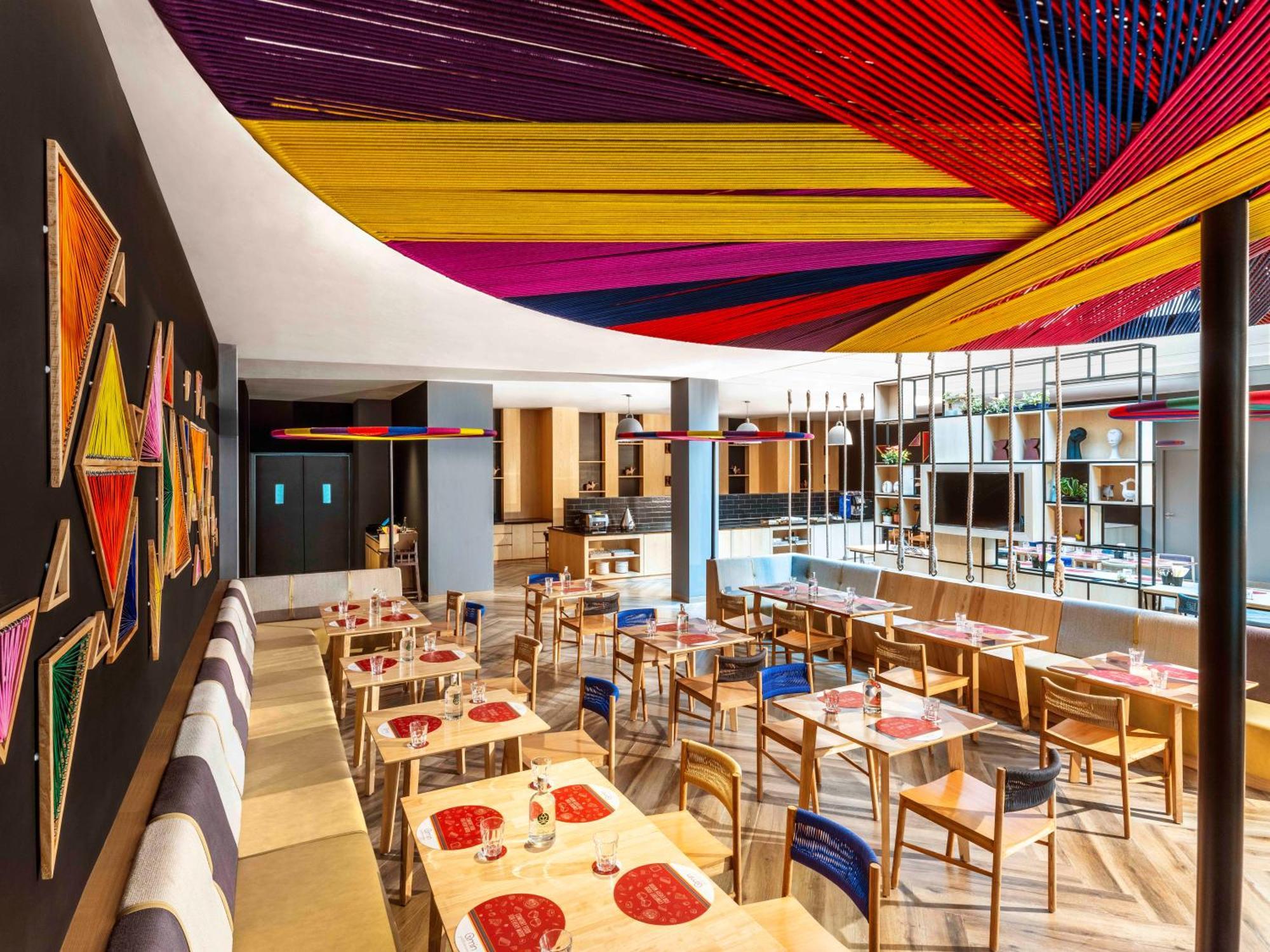 Ginger Mumbai Airport Hotel Bagian luar foto